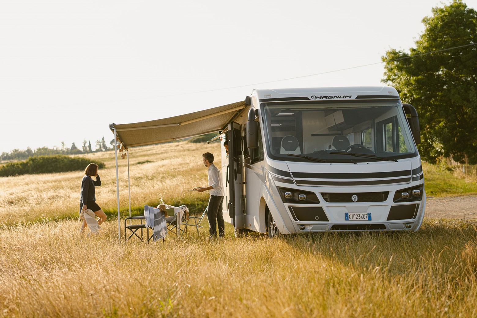 ELNAGH MAGNUM AMB-150.jpg