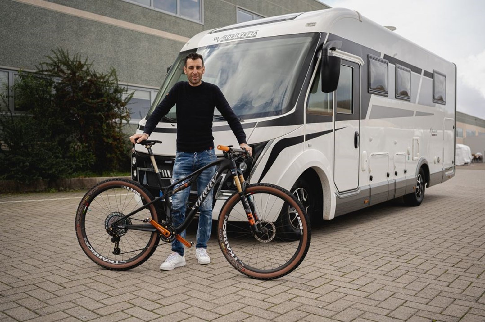 mobilvetta-nibali.jpg